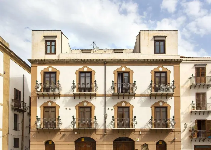 Anna'S Home In Historical Center